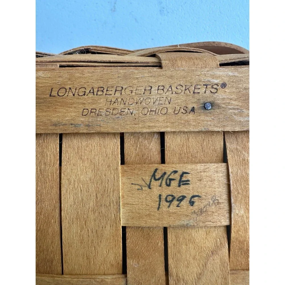 Vintage 1995 Longaberger Handwoven Square Basket Handle Plastic Protector
